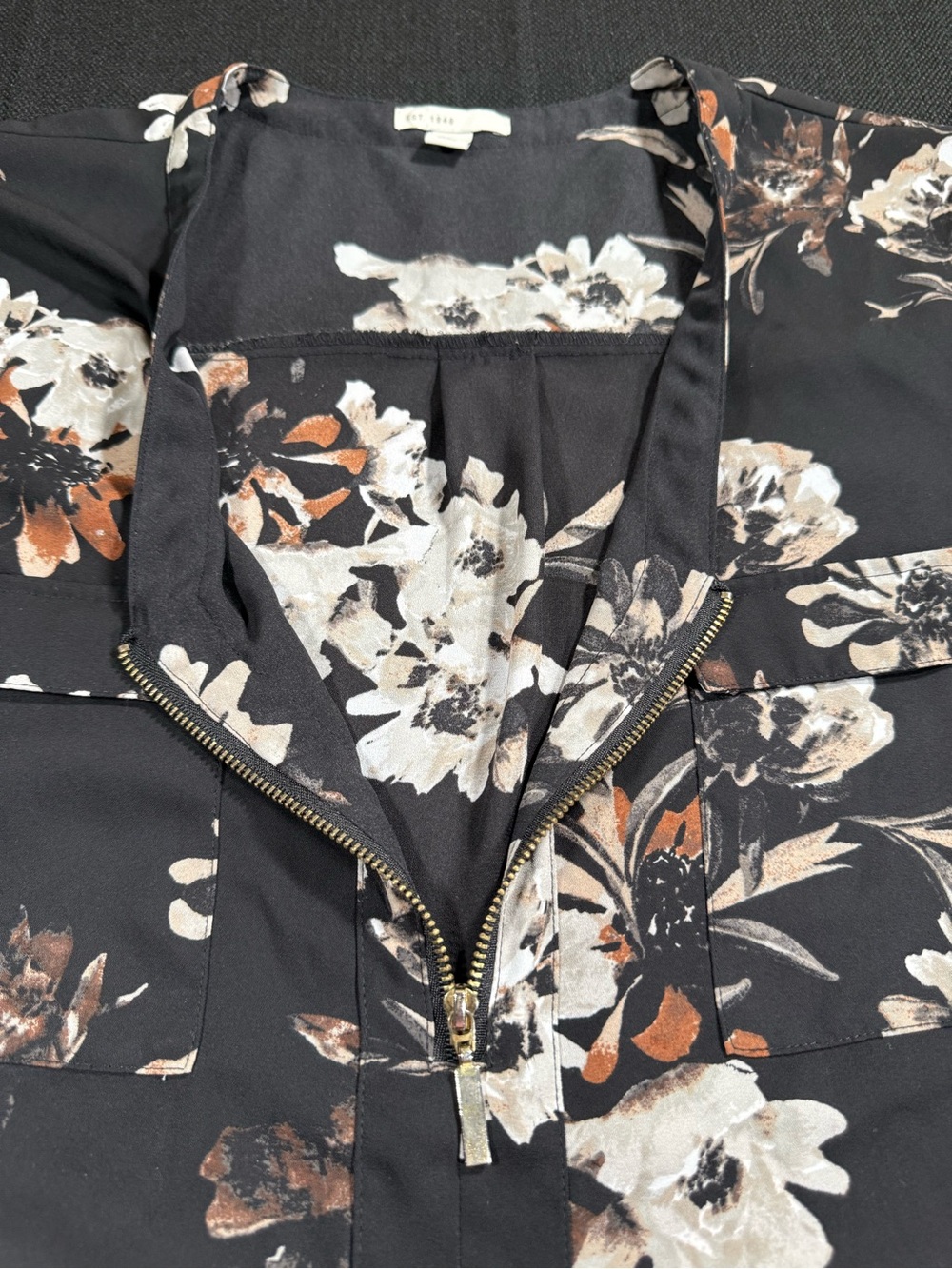 Black Floral Blouse with Cream and Rust Accents - Picture 5 of 11